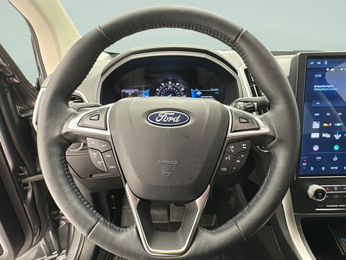 Used 2024 Ford Edge SEL w/ Sport Appearance Package AWD/4WD image 14
