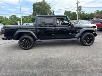 Used 2022 Jeep Gladiator Overland