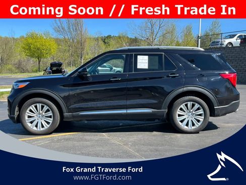 Used 2024 GMC Terrain SLE AWD/4WD image 43