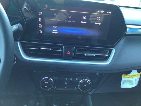 New 2026 Chevrolet TrailBlazer LT w/ Convenience Package image 11