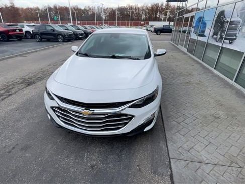 Certified 2024 Chevrolet Malibu LS image 3