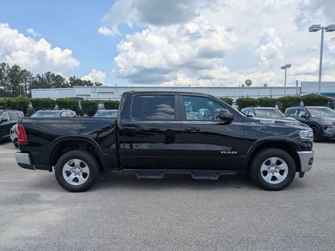 Used 2025 RAM 1500 Big Horn AWD/4WD image 2