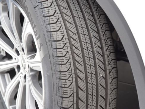 Used 2026 Mercedes-Benz GLC 300 image 28