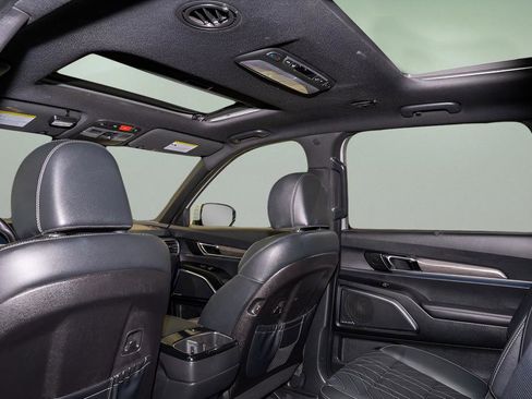 Certified 2024 Kia Telluride SX X-Pro image 9