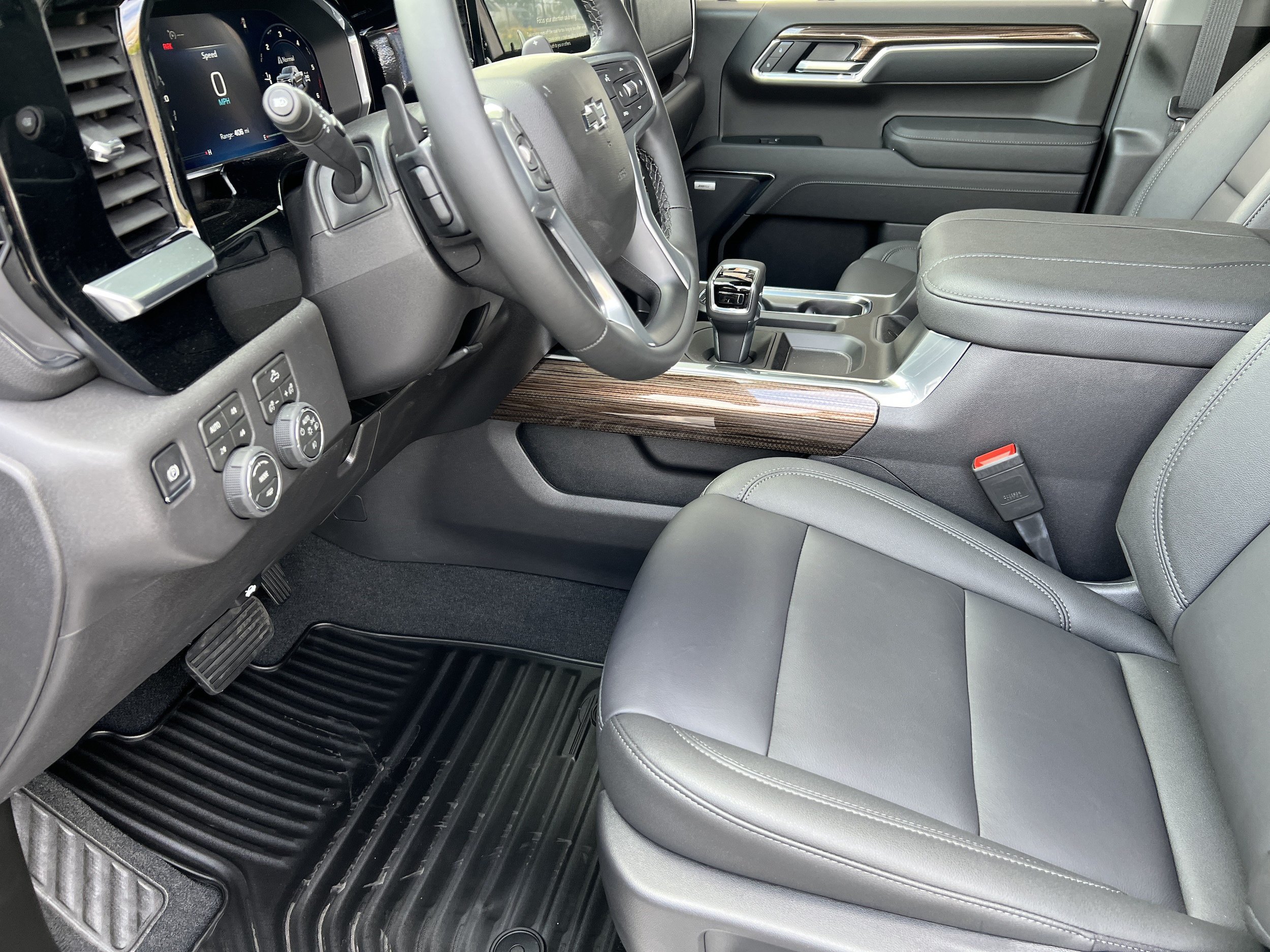 New 2026 Chevrolet Silverado 1500 RST w/ Convenience Package II AWD/4WD image 15