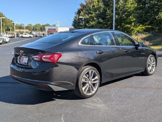 Used 2024 Chevrolet Malibu LT FWD image 3