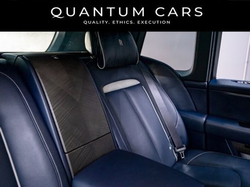 Used 2020 Rolls-Royce Cullinan AWD/4WD image 13