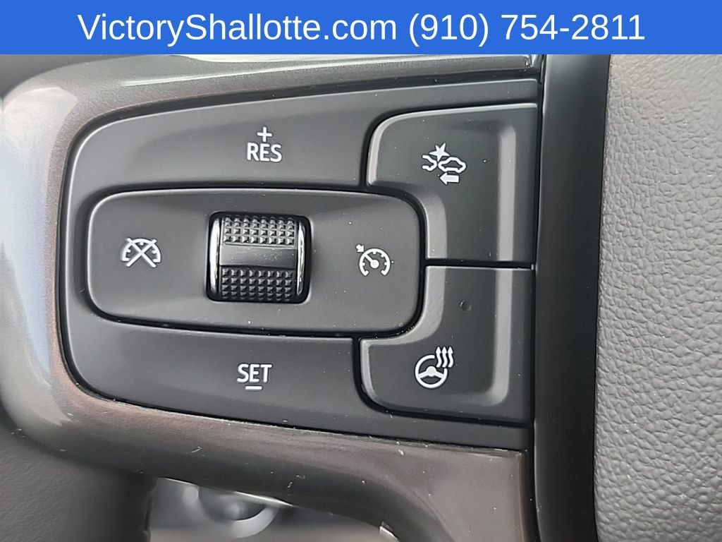 Used 2026 Chevrolet Silverado 2500 High Country w/ High Country Premium Package AWD/4WD image 15