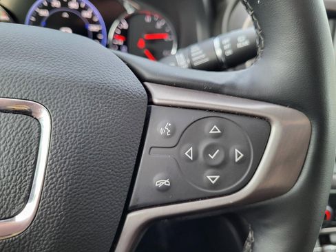 Used 2023 GMC Acadia AT4 w/ Technology Package image 19