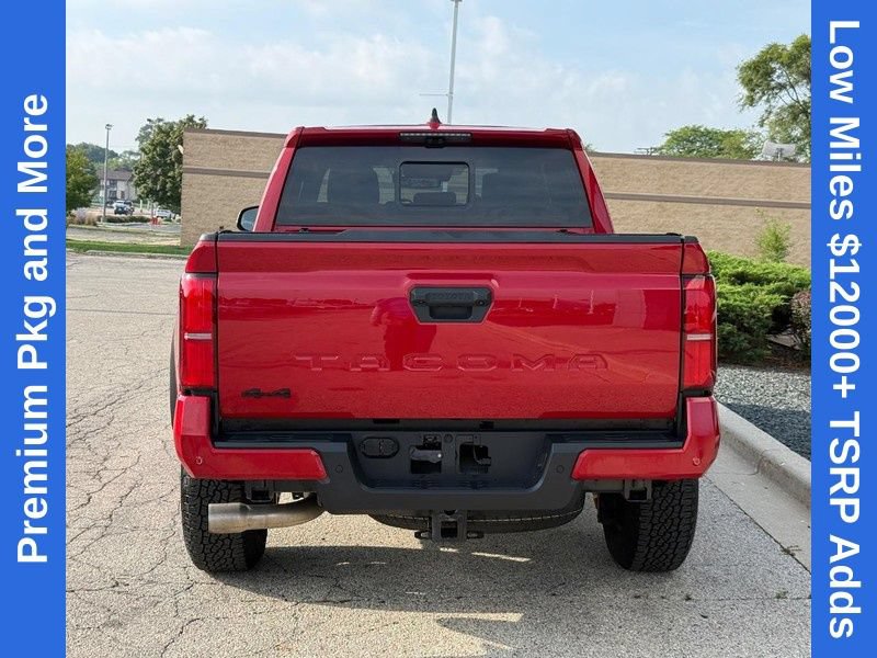 Used 2025 Toyota Tacoma TRD Off-Road w/ TRD Off Road Premium Package AWD/4WD image 4