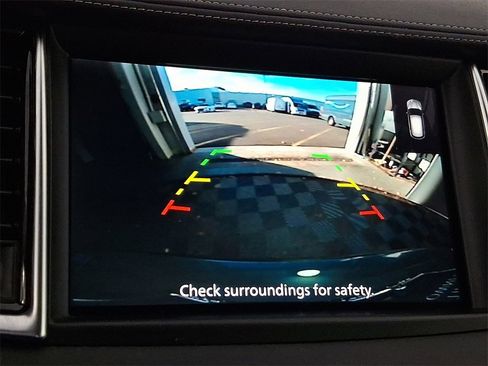 Certified 2025 INFINITI QX50 Luxe image 20