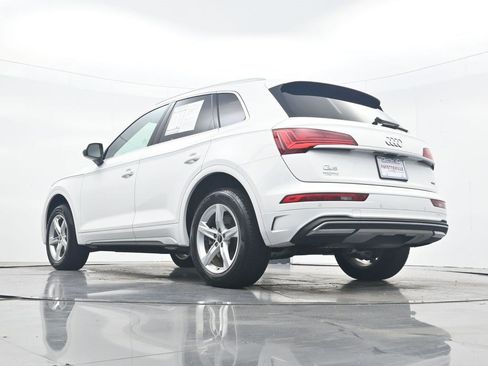 Used 2023 Audi Q5 2.0T Premium w/ Convenience Package AWD/4WD image 32