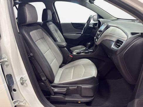 Used 2019 Chevrolet Equinox Premier image 31