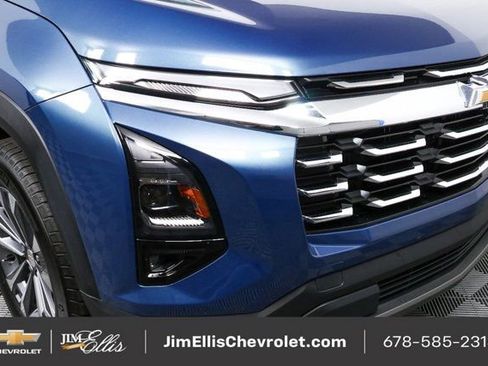 Used 2025 Chevrolet Equinox LT w/ Convenience Package II image 35