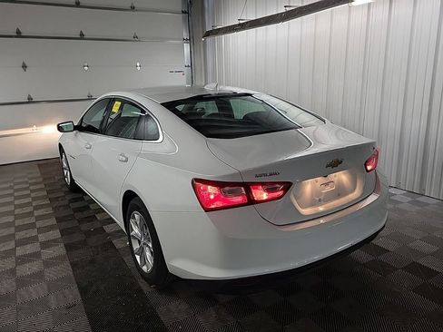 Used 2023 Chevrolet Malibu LT FWD image 4
