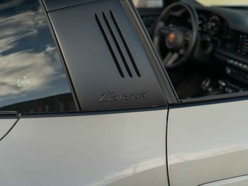 Used 2023 Porsche 911 Targa 4 GTS image 39