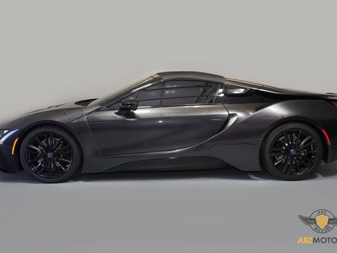 Used 2019 BMW i8 Roadster image 4