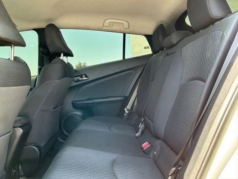 Used 2016 Toyota Prius Two FWD image 16