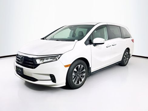 Used 2023 Honda Odyssey EX-L image 3