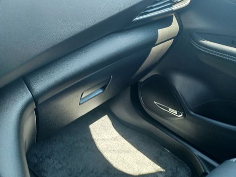 Used 2023 Buick Envision AWD Avenir image 28