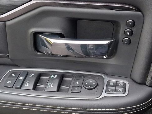 Used 2024 RAM 2500 Rebel w/ Level 2 Equipment Group AWD/4WD image 21