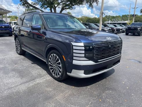 Used 2026 Hyundai Palisade Calligraphy FWD image 8