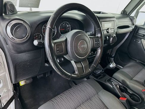 Used 2012 Jeep Wrangler Unlimited Sport AWD/4WD image 24