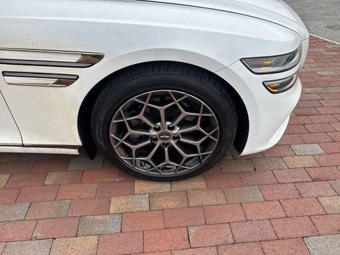 Used 2022 Genesis G80 2.5T w/ Advanced Package image 17