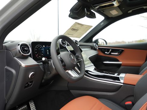 New 2026 Mercedes-Benz GLC 300 GLC 300 image 34