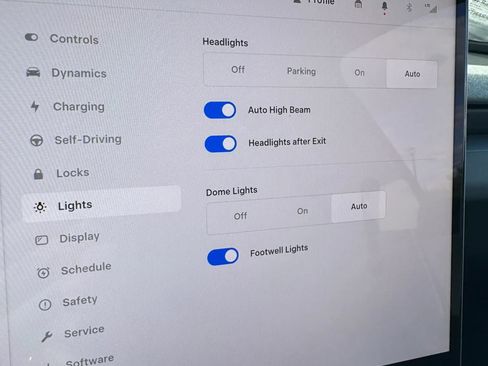 Used 2026 Tesla Model Y Long Range RWD image 30