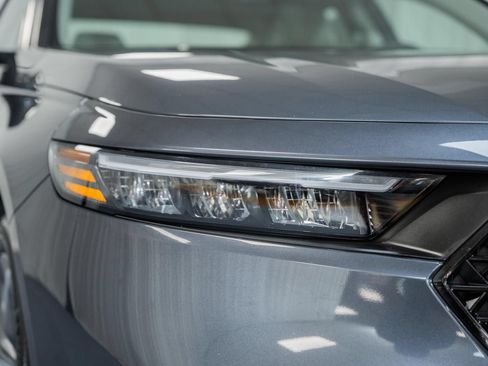 Used 2024 Honda Accord EX image 9