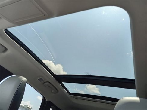 Used 2023 Ford Escape Platinum image 52