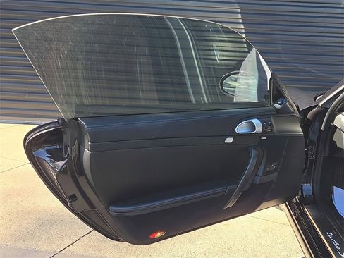 Used 2012 Porsche 911 Turbo S image 7