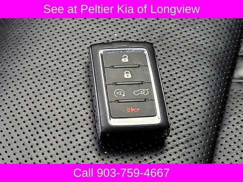 Used 2022 Jeep Wagoneer Series II RWD image 32