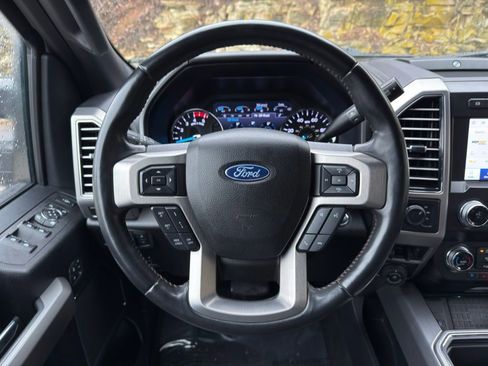 Certified 2021 Ford F450 Platinum w/ FX4 Off-Road Package image 19