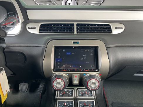 Used 2015 Chevrolet Camaro SS w/ SS Performance Package image 15