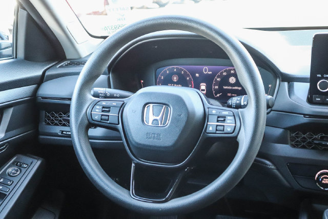 Used 2023 Honda Accord LX image 16