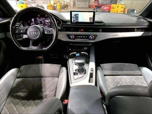 Used 2019 Audi S4 Premium Plus w/ Premium Plus Package AWD/4WD image 16