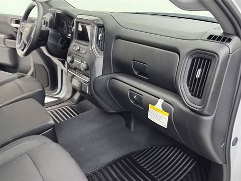Used 2026 Chevrolet Silverado 1500 Custom AWD/4WD image 26