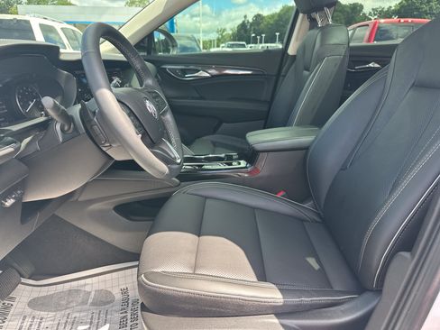Used 2021 Buick Envision Essence w/ Technology Package I FWD image 9