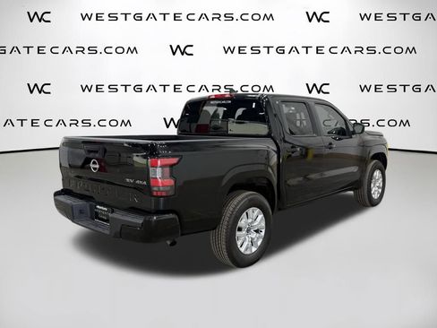 Used 2023 Nissan Frontier SV image 47