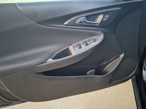 Used 2024 Chevrolet Malibu LT w/ Midnight Edition image 10