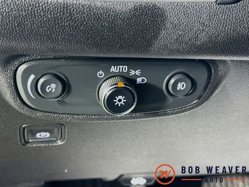 Used 2023 GMC Terrain SLT w/ Elevation Edition AWD/4WD image 12