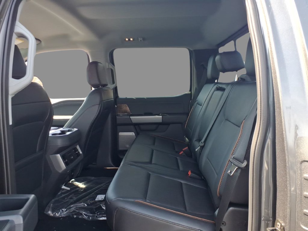 New 2026 Ford F350 Lariat w/ Black Appearance Package AWD/4WD image 5