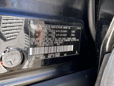 Certified 2021 Toyota RAV4 LE image 36