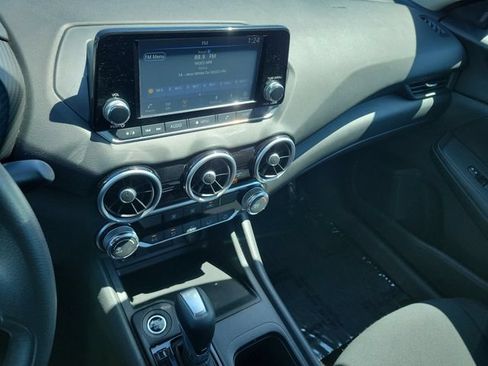 Used 2025 Nissan Sentra S FWD image 27