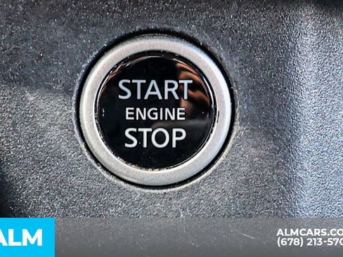 Used 2022 Nissan Rogue Platinum w/ Head-Up Display Package image 43