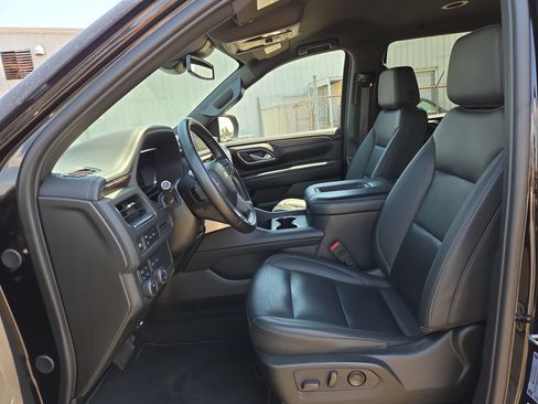 Used 2024 Chevrolet Tahoe LT AWD/4WD image 10
