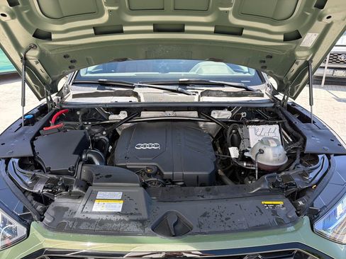 Used 2023 Audi Q5 2.0T Premium Plus w/ Premium Plus Package AWD/4WD image 26