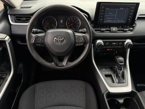 Certified 2019 Toyota RAV4 XLE FWD image 11